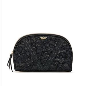 VS Floral Lace 🖤 Glam Beauty Bag